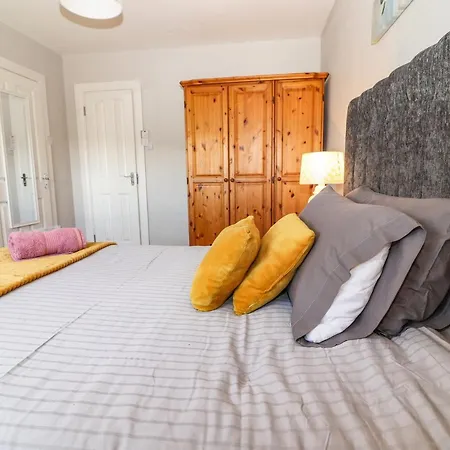 Holiday home 38 Castlewood Park Tralee