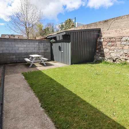 38 Castlewood Park Tralee
